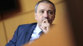 Jean-Guy Talamoni, le président de l'Assemblée de Corse, défend le texte controversé. 