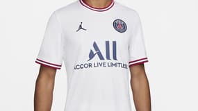 PSG : déjà une promotion Nike sur le maillot 2022/2023 (4e tenue)