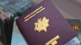 Un passeport français.