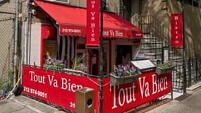 Le Tout Va Bien vu depuis l'extérieur