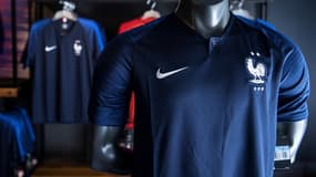 Le maillot deux étoiles des Bleus