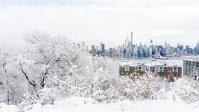 Les premières chutes de neige de la saison hivernale à New York, aux États-Unis, le 14 décembre 2025