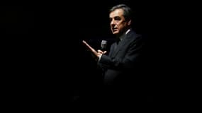 La campagne de François Fillon pour la présidentielle est minée par les accusations d'emploi à l'encontre de sa femme. 