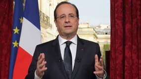 François Hollande annonce un "gouvernement de combat"