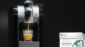 Nespresso compte un nouveau concurrent sur le marché de la machine à café à dosette avec Verismo.