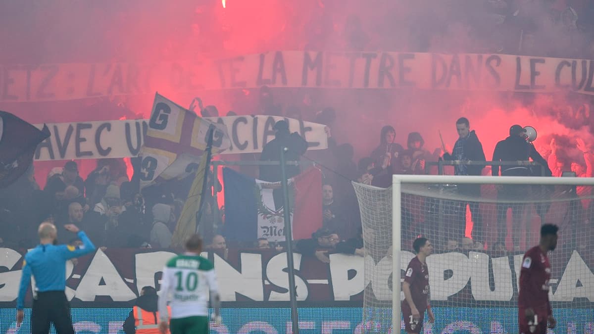 La banderole des supporters de Metz La banderole des supporters de Metz