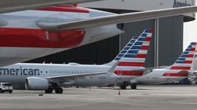 Des avions American Airlines cloués au sol à Miami, le 14 mars 2020.