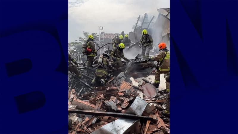 Colombie: un crash d'avion sur un quartier résidentiel de Medellin fait huit morts