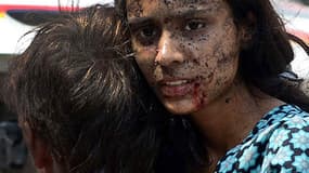 Une survivante de l'attentat à son arrivée à l'hopital, ce dimanche 22 septembre.