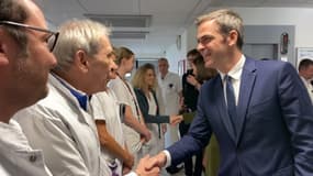 Olivier Véran était en visite en visite à Fréjus ce vendredi 10 novembre.