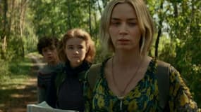 Emily Blunt, Millicent Simmonds et Noah Jupe dans la suite de Sans un bruit