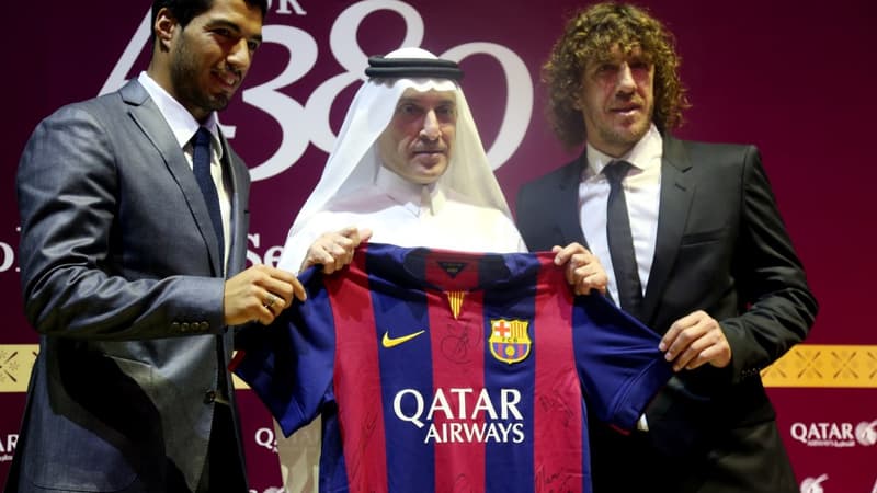 Qatar Airways est le premier sponsor maillot de l'histoire du FC Barcelone. 