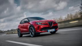 L'Alfa Romeo Junior, un petit SUV et le premier modèle 100% électrique de la marque italienne.