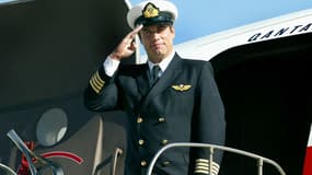 John Travolta sort de son Boeing 707 en 2002