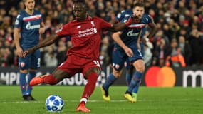 Sadio Mané contre Belgrade