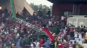 Une barrière tombée au stade du 5-juillet-1962 d'Alger, le 21 juin 2025