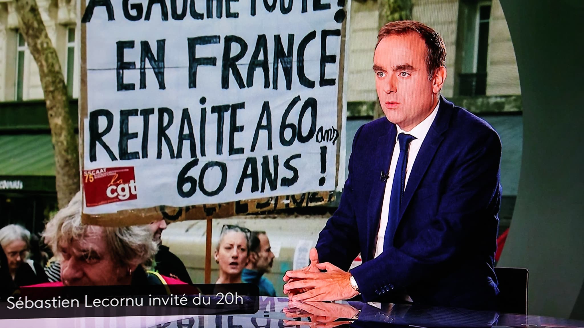 "GROTESQUE", "UNE INTERVENTION POUR RIEN"... LES OPPOSITIONS CRITIQUENT SÉBASTIEN LECORNU APRÈS SA PRISE DE PAROLE
