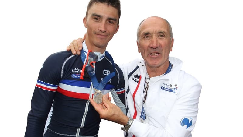 Bernard Bourreau aux côtés d'Alaphilippe  