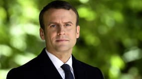 Emmanuel Macron le 10 mai 2017 au Jardin du Luxembourg à Paris, lors d'une cérémonie pour l'anniversaire de l'abolition de l'esclavage.