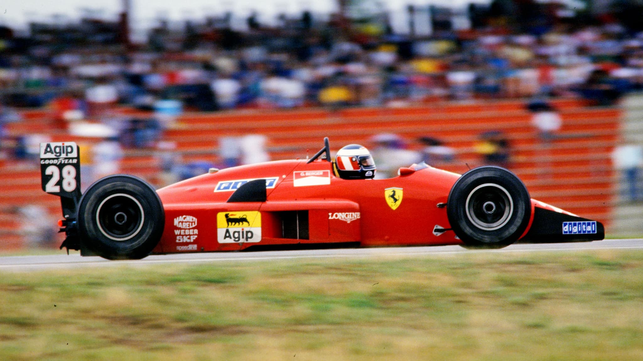 Royaume-Uni: une Ferrari volée au pilote de F1 Gerhard Berger retrouvée 28 ans plus tard
