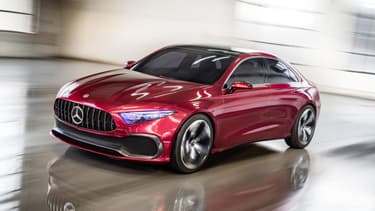 A côté de la Classe S restylée, Mercedes présente au salon automobile de Shanghai la version de ses futures petites compactes.