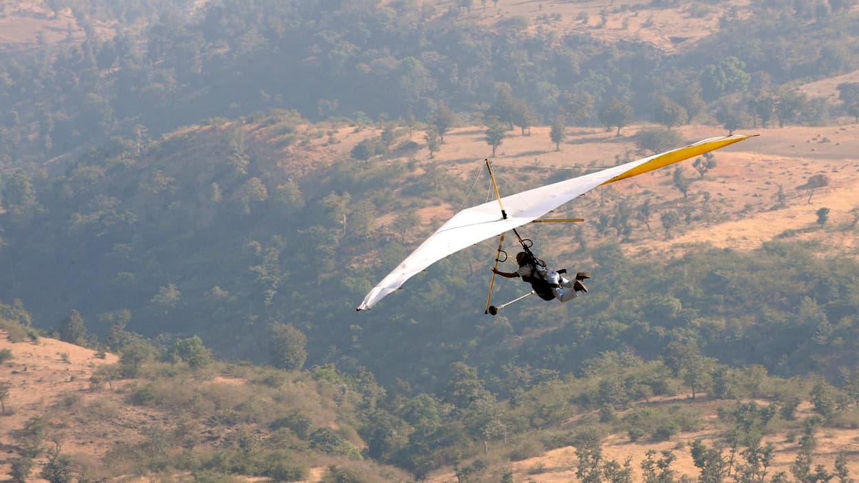 UN HOMME MEURT APRÈS UNE CHUTE EN DELTAPLANE À VAL BUËCH-MÉOUGE
