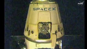 La capsule Dragon, le 11 mai 2016. 