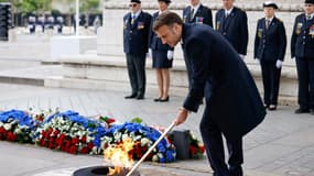 Emmanuel Macron lors de la cérémonie en 2024 de la victoire du 8 mai 1945