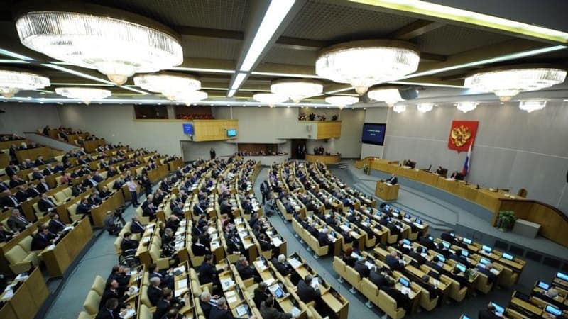 Les députés russes votent une loi facilitant l'interdiction des médias étrangers