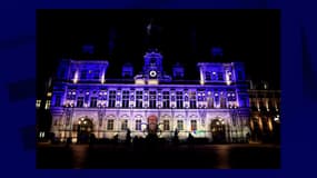 L'Hôtel de ville de Paris s'est emparé des couleurs de l'Ukraine mercredi soir pour afficher le soutien de la Ville au pays de l'est, menacé par une opération militaire massive.