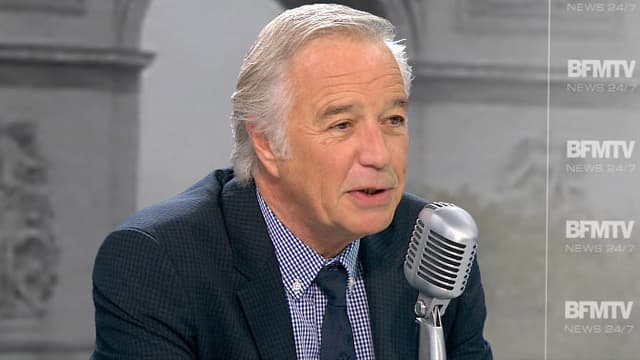 Le ministre du Travail, François Rebsamen, mercredi matin sur BFMTV et sur RMC.