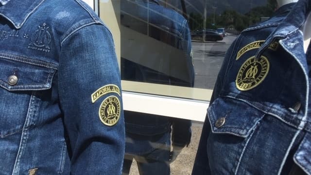 L'OM sur les vêtements Kaporal