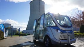 Avec 220 ha et 2,5 km porte à porte, la centrale nucléaire EDF de Civaux se dote de véhicules 100% autonomes qui transportent des salariés sur le site en remplacement du bus diesel classique.