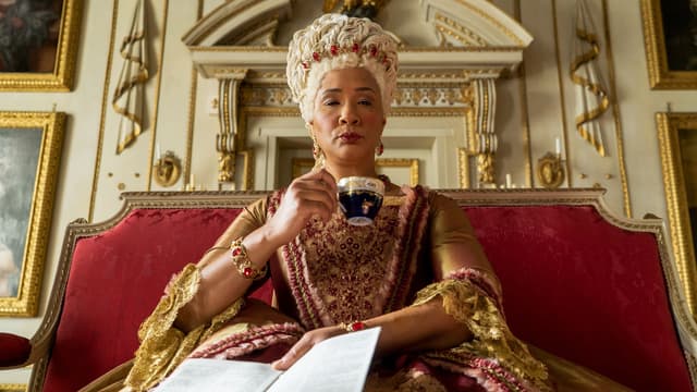 La reine Charlotte dans la série "Bridgerton"