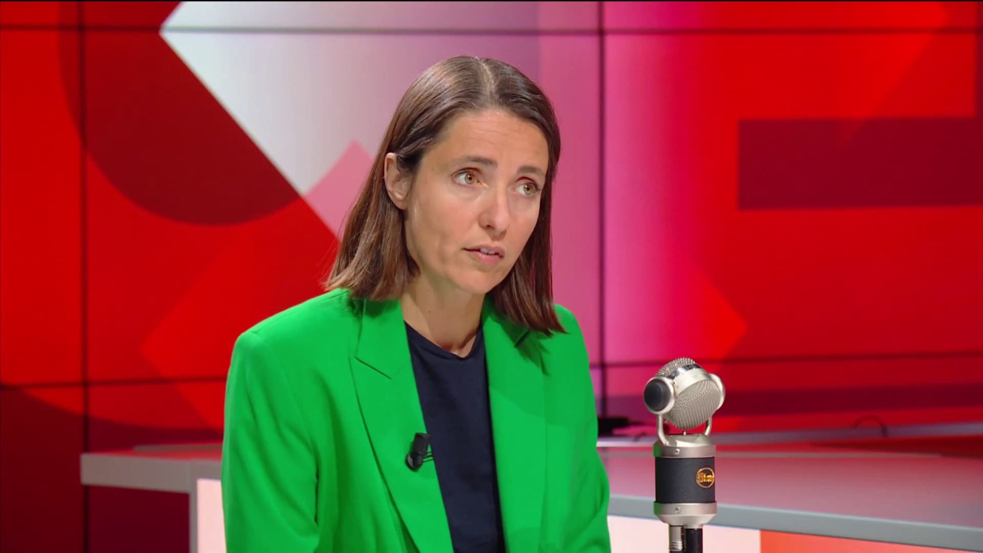 Sophie Binet Salaire Sophie Binet (CGT) prévoit une "grande colère" si le Parlement ne peut