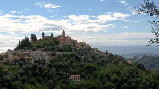Le village de Castellar, dans les Alpes-Maritimes, théâtre du meurtre de Pierre Leschiera.