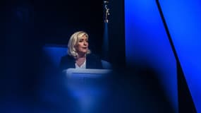 Marine Le Pen lors d'un meeting à Vienne ce 18 février 2022