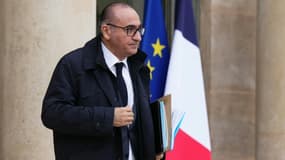 Le ministre de l'Intérieur, Laurent Nuñez à la sortie de l'Elysée, le 17 décembre 2025 à Paris