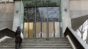 2% des surendettés ont moins de 25 ans et sont le plus souvent étudiants, selon une étude de l'organisme Crésus. 