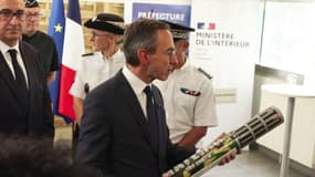 Bruno Retailleau, le 24 juillet 2025 à Paris, pour présenter son plan anti-mortiers d'artifices.
