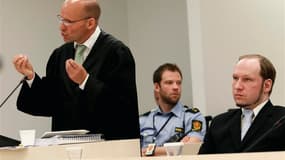 L'avocat d'Anders Behring Breivik a demandé vendredi au tribunal que le militant norvégien d'extrême droite, qui a reconnu avoir tué 77 personnes l'été dernier à Oslo et sur l'île d'Utoya, soit déclaré sain d'esprit et responsable de ses actes. /Photo pri
