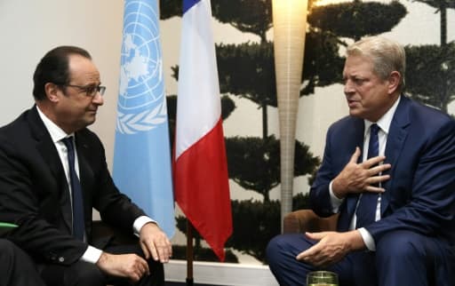 François Hollande et l'ancien vice-président américain Al Gore, le 5 décembre 2015 au Bourget