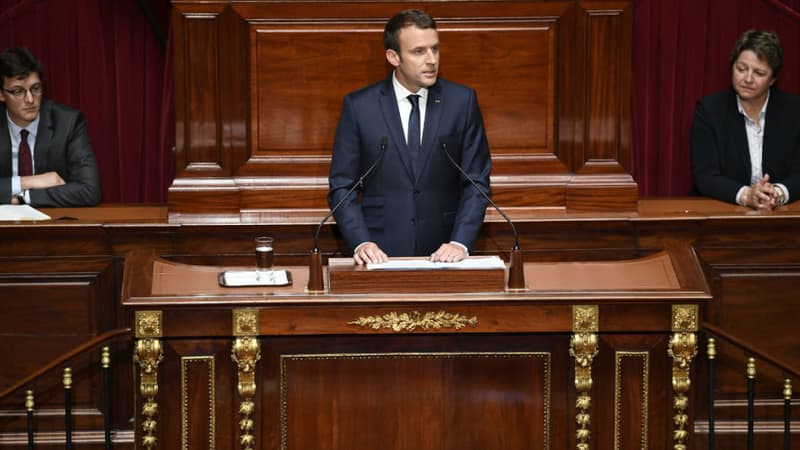 Emmanuel Macron s'exprime devant les parlementaires français, le 3 juillet 2017 à Versailles - 