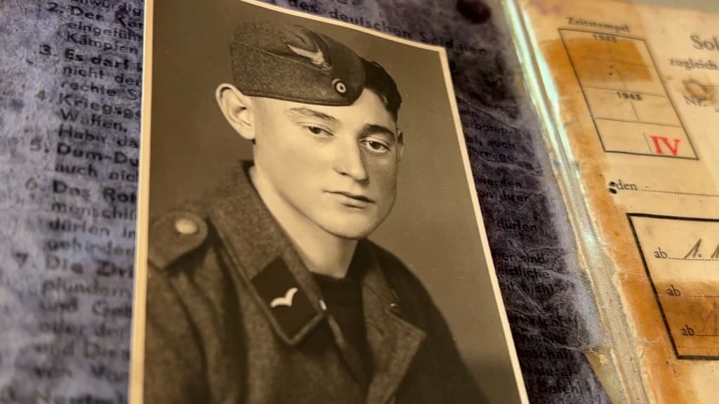 Charles Geisler avait 17 ans quand il a été incorporé de force dans l'armée allemande. Charles Geisler avait 17 ans quand il a été incorporé de force dans l'armée allemande.