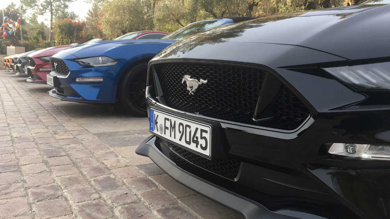 La boite de vitesse automatique 10 rapports est facturée 2000 euros de plus.