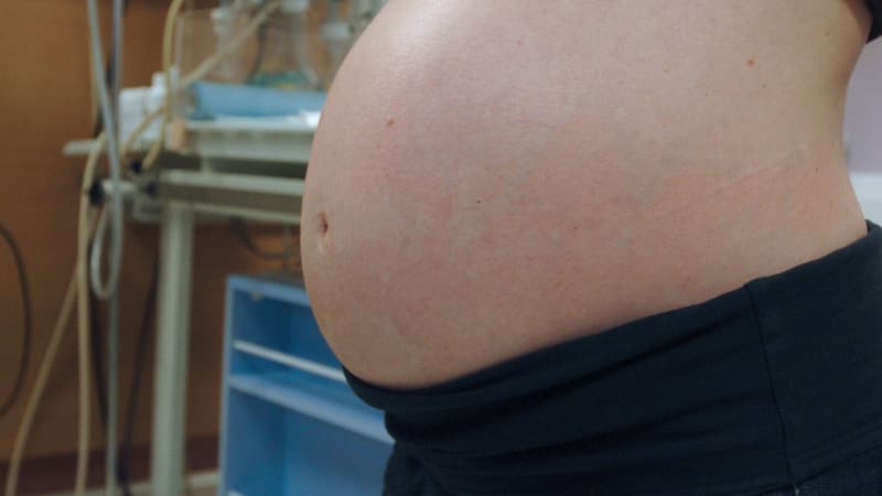 les gynécologues recommandent une troisième dose de vaccin pour les femmes enceintes