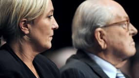 Marine et Jean-Marie Le Pen en 2011 , lors d’un meeting du FN à Tours.