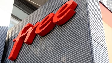L'autorité régulatrice des télécoms appelle à débuter "rapidement" le processus d'extinction du contrat d'itinérance mobile entre Free et Orange, "sans attendre la fin du contrat existant".