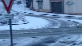 Loire : neige à Rozier-en-Donzy - Témoins BFMTV