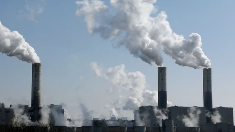 François Hollande a affirmé lundi que l'instauration "d'un prix du carbone" serait l'un des critères pour juger de la réussite de la conférence de l'Onu sur le climat, organisée fin 2015 à Paris.